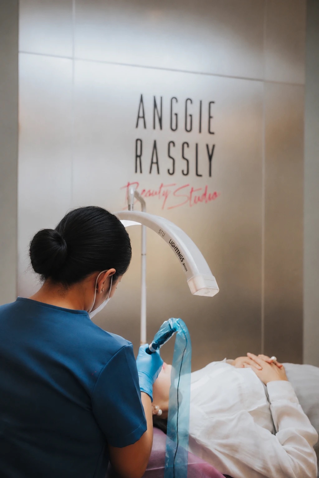 Anggie Rassly at work